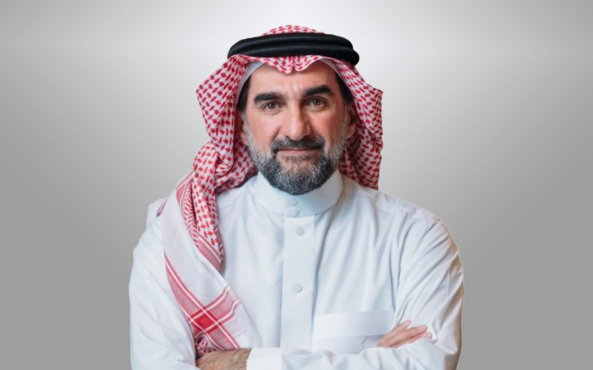 Yasir Al Rumayyan, presidente del fondo soberano saud de US$ 930 mil millones.